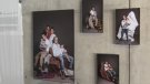 'Embarassos, maternatges i masculinitat', la nova exposició que es pot veure al vestíbul de l'Hospital d'Olot