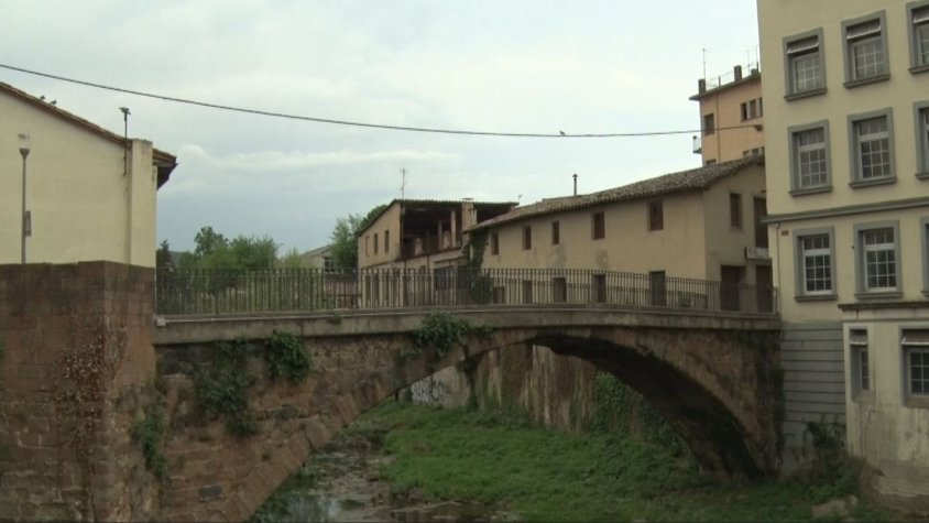 El pont de Santa Magdalena té defectes estructurals
