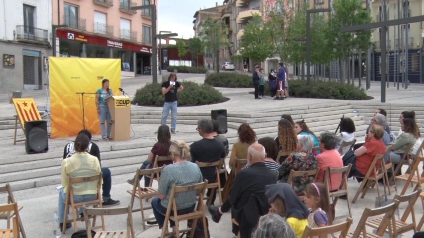 La CUP Olot vol municipalitzar serveis com l'Hospital d'Olot, la xarxa d'aigua, el TPO o la recollida d'escombraries