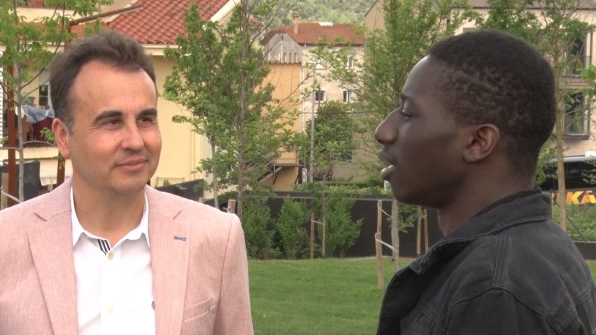 Olot + crearà el centre de la cançó catalana a la Plaça Palau, en cas que guanyi les eleccions