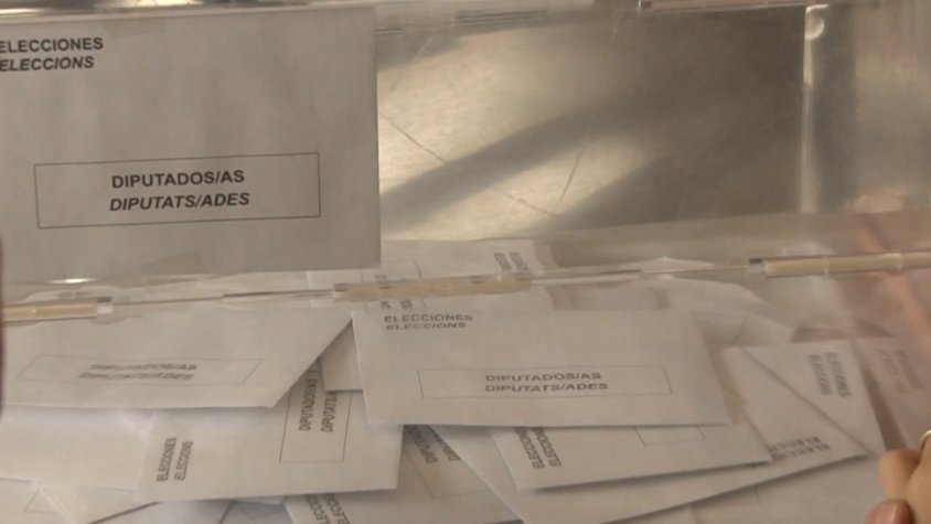 Cada partit polític necessita, com a mínim, un cinc per cent del total de vots per entrar a l’Ajuntament