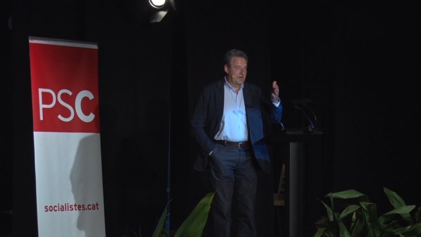  El PSC d'Olot celebra el seu acte central amb la presència dels actuals regidors a l'Ajuntament d'Olot i de l'expresident de la Generalitat, José Montilla