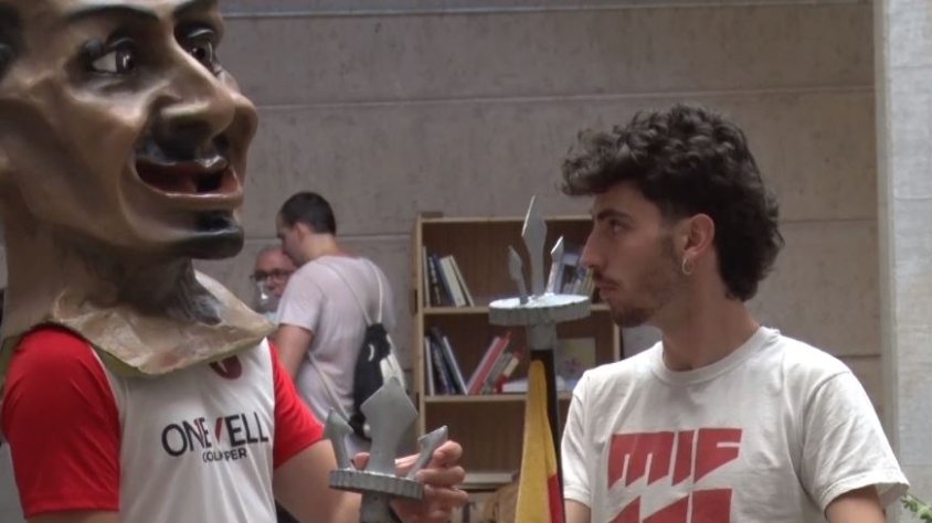 La Faràndula d'Olot sortirà a la plaça aquest cap de setmana amb tres balladors nous