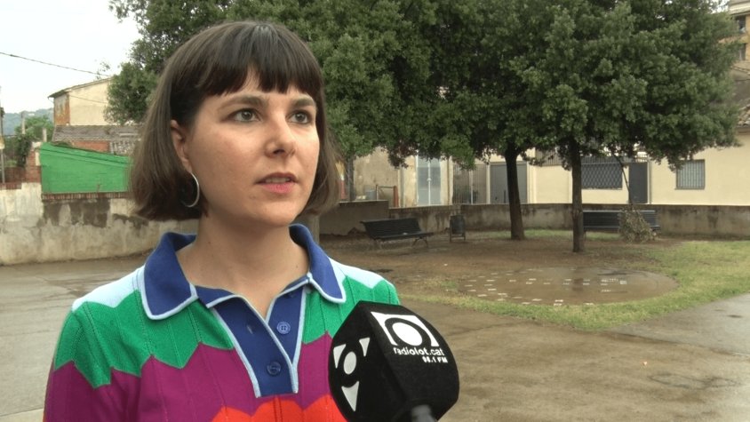 La coalició Sumar-En Comú Podem vol rejovenir el parc d'habitatges d'Olot i fer controls de treball en la indústria càrnia