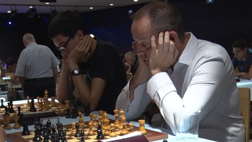 Més de 130 jugadors participen a una nova edició de l’Obert Internacional Ciutat d’Olot d’escacs