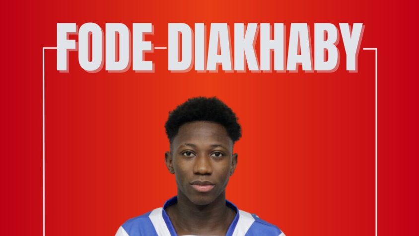 La Unió Esportiva Olot incorpora l'extrem Fode Diakhaby per millorar el bloc ofensiu