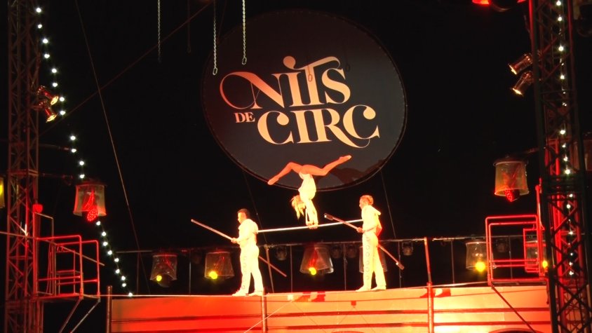 Ple absolut en l'estrena de la tercera edició del 'Nits de Circ' a Besalú