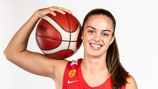 L’olotina Aina Cargol, subcampiona d’Europa amb la selecció espanyola sub-16