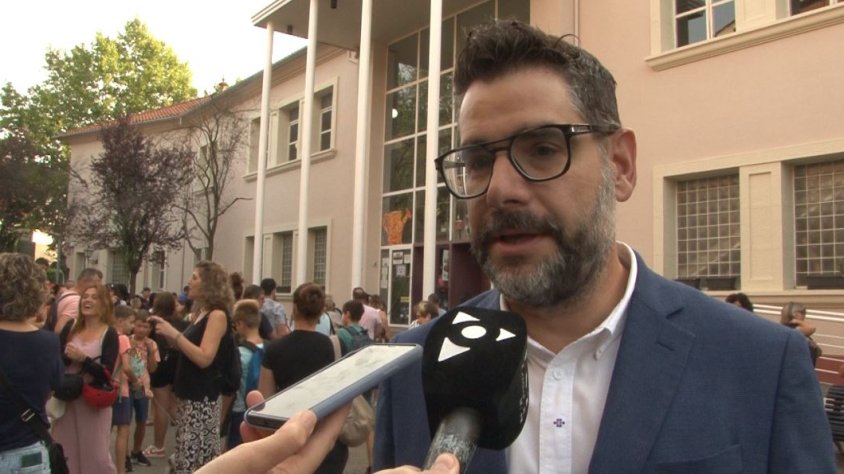 L'Ajuntament d'Olot es compromet a seguir fent força al Departament d'Educació perquè cap infant de la ciutat es quedi sense anar al centre educatiu més proper a casa seva
