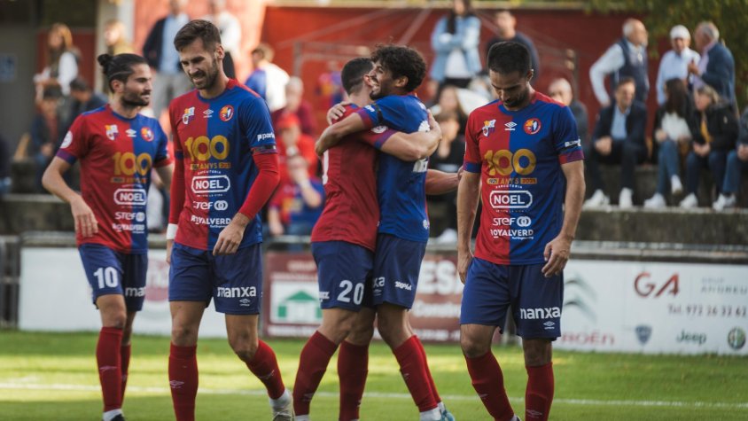 La Unió Esportiva Olot busca la quarta victòria consecutiva de lliga a Mollerussa