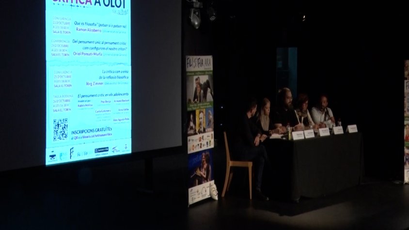 Més de 800 persones han participat, segons l’organització, en la primera edició de la “Setmana Crítica”