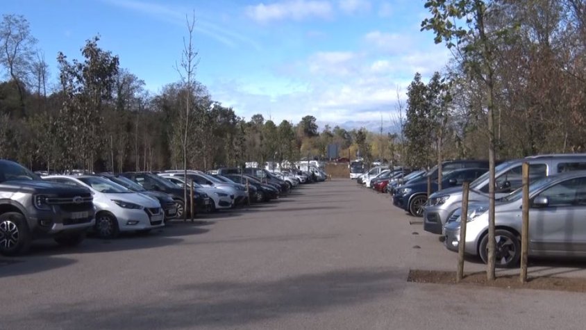 Torna a estar en funcionament l'aparcament de Can Serra, a La Fageda