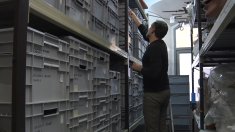 Ens endinsem als magatzems del Museu de la Garrotxa 