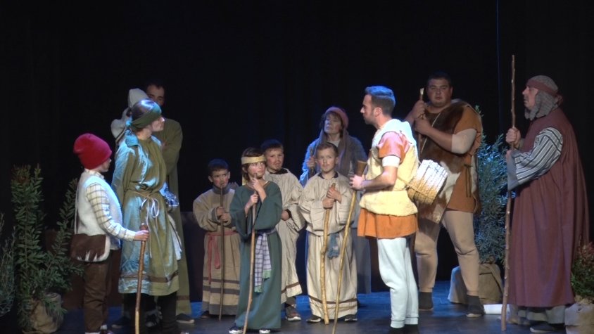 Els Pastorets dels Catòlics: una tradició olotina que passa de pares a fills