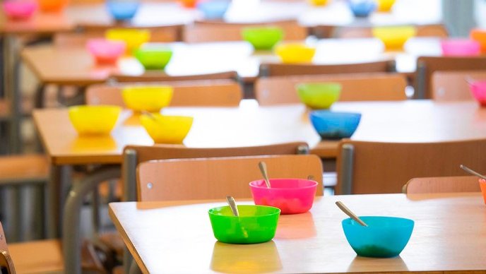 El Consell Comarcal de la Garrotxa formalitza l'adjudicació per 4,48 milions del servei de menjadors escolars i de casals d'estiu