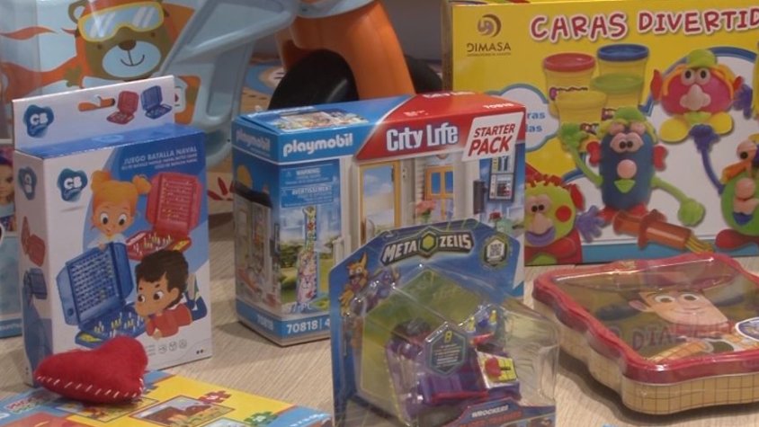 Gairebé 500 joguines recollides per a prop de 160 infants de la comarca: el balanç de la campanya de la joguina solidària de Creu Roja Garrotxa