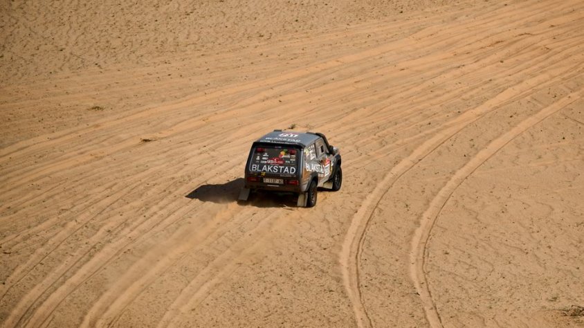 El garrotxí Joan Cairó i el pilot Marcel Quirós pateixen un accident al Dakar Clàssic de l'Aràbia Saudita