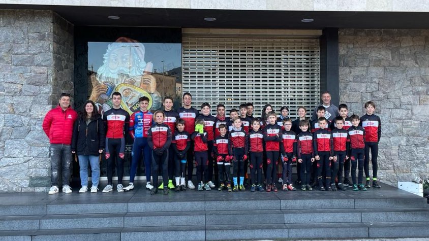 El Club Ciclisme Olot Infantil afronta una nova temporada amb un centenar de llicències