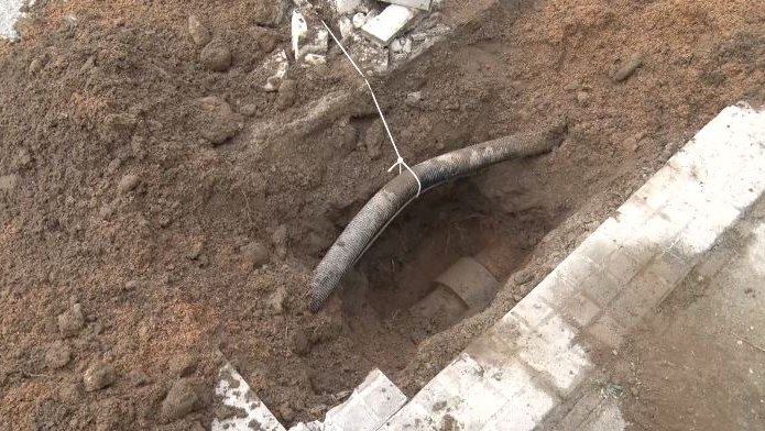 L'Ajuntament de les Planes espera una subvenció per poder canviar les canonades del poble 