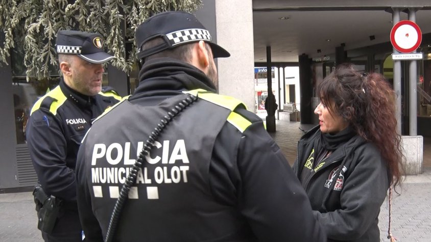 L’Ajuntament d’Olot fa un bon balanç de la primera setmana de la regulació de l’ús de patinets elèctrics i bicicletes al nucli antic