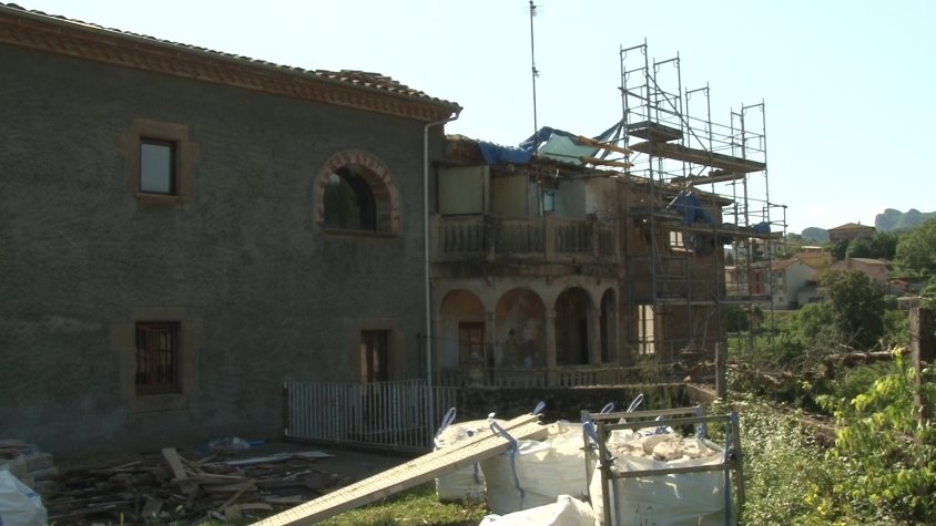 Santa Pau ha d’obrir Can Torra abans no s’acabi l’any