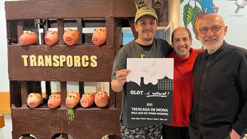 Els porcs són els protagonistes de la setzena trencada de la mona d’Olot