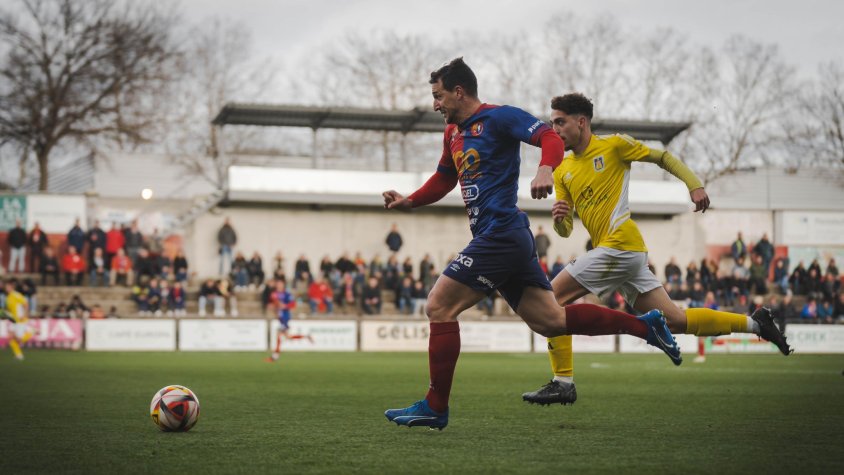 L'Olot s'estavella en el mur del Castelldefels (0-0)