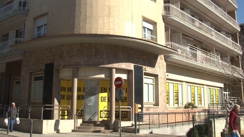 L'Ajuntament d'Olot compra els baixos de l'edifici Montsacopa