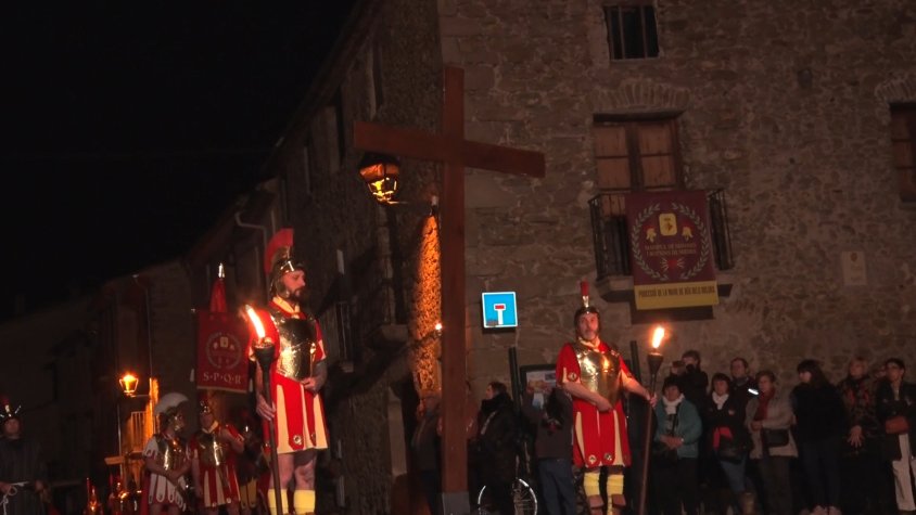 Mieres celebra la Processó dels Dolors