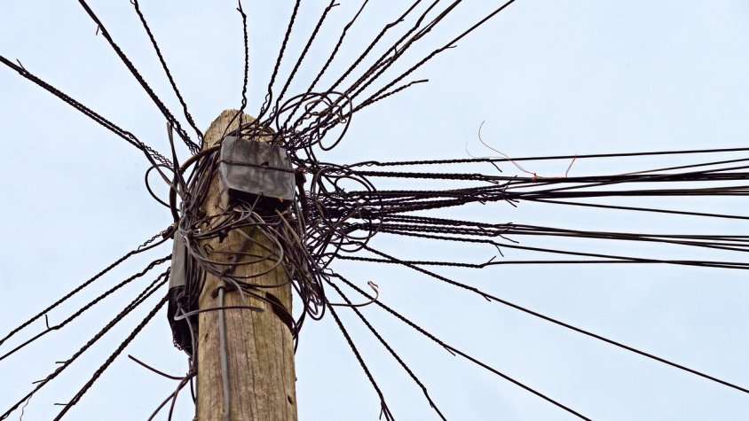 Santa Pau es queda sense cobertura durant la Setmana Santa per robatoris de diferents cables de coure de telefonia