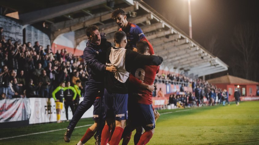 Una cita amb la història: la UE Olot compta les hores per ser campió