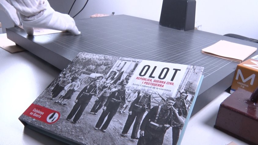 L’Arxiu Comarcal de la Garrotxa publica 'Olot: República, Guerra Civil i postguerra'