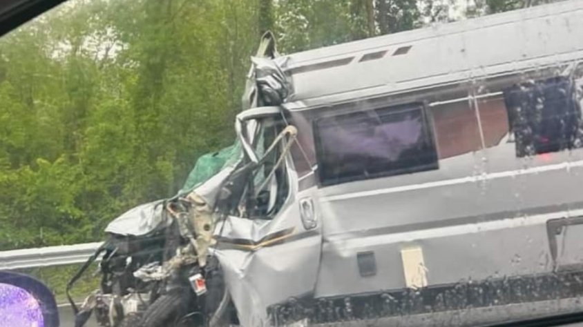 Dos ferits lleus en un accident a la C-66 a Serinyà