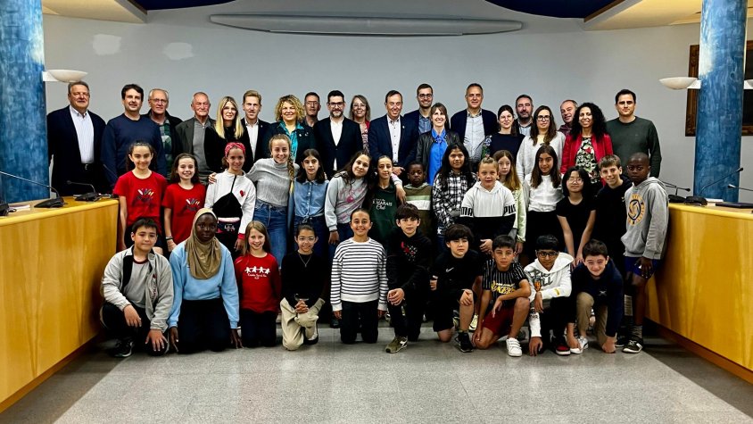 El Consell d’Infants de l’Ajuntament d’Olot se centra en el català