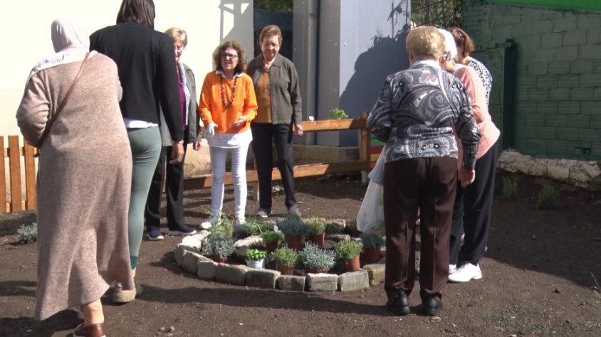Els veïns de Sant Miquel i diferents entitats s’uneixen per construir un jardí terapèutic