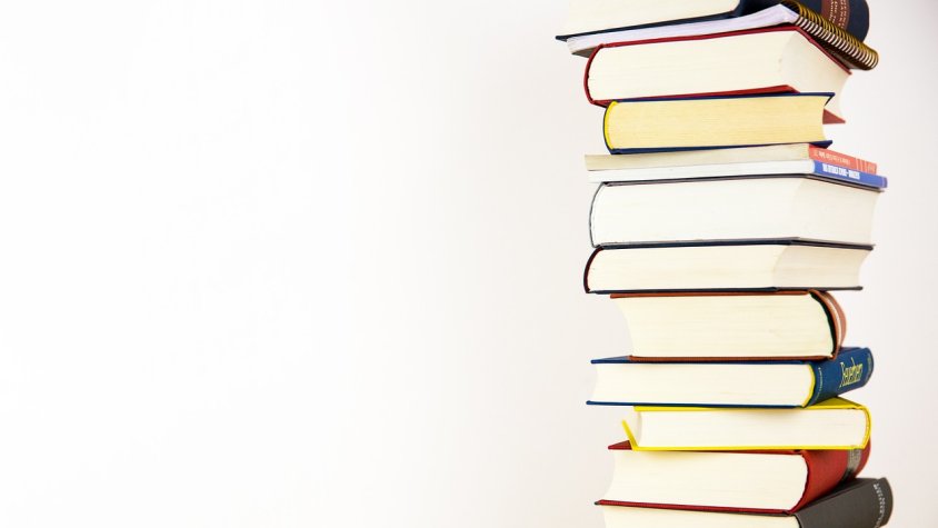 Crítiques generalitzades a la decisió de la Generalitat de suprimir les lectures obligatòries de català i castellà de les PAU a partir del 2025