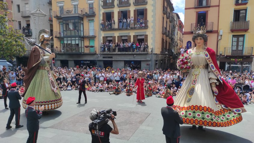 La pluja no frena la festivitat de Corpus a Olot