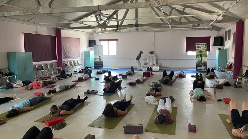 El Dia Internacional del Ioga reivindica l’evolució d’aquesta disciplina a Olot