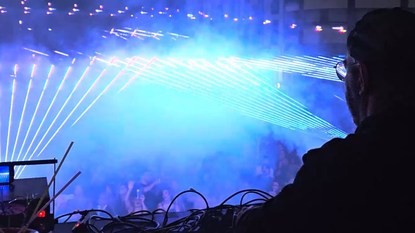 La Penya Weke-Weke aposta per la música en directe de Xavi Sarrià per obrir la Norantada