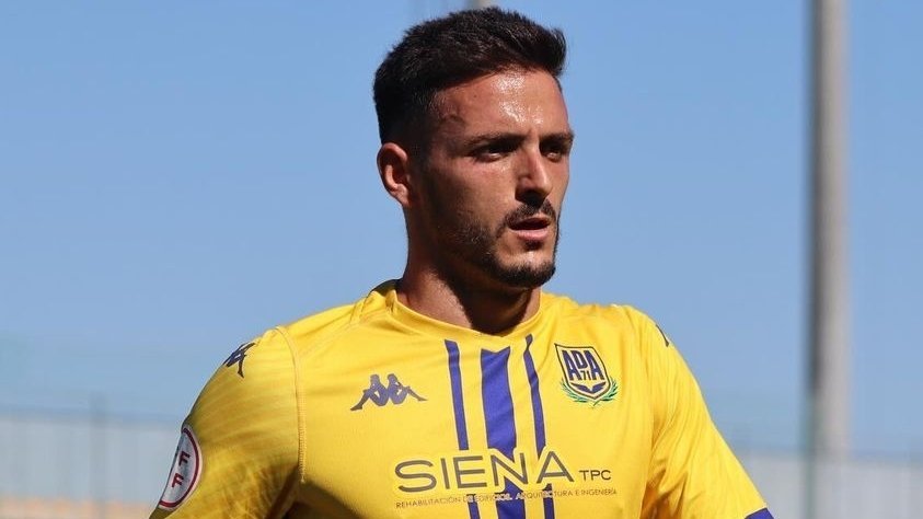 El garrotxí Èric Callís deixa l’Alcorcón després d’una temporada per la història