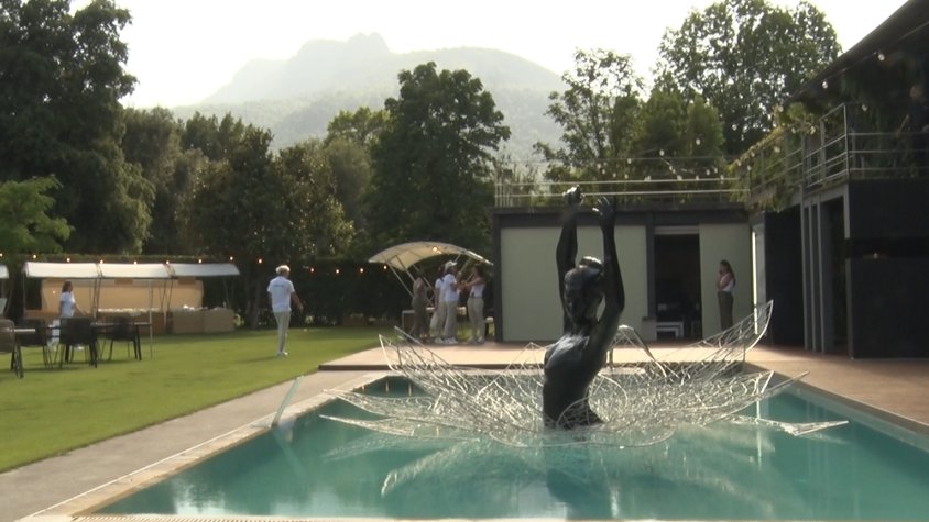 L’escultora i arquitecta olotina Cristina Montero torna, un any més, al Festival Vallviva