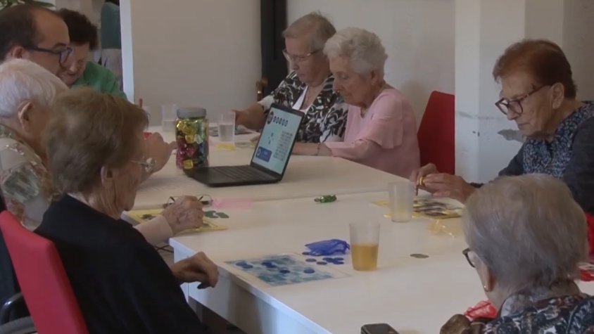 Les residències de gent gran adapten les seves rutines per protegir els avis de la calor extrema