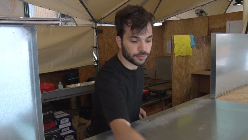 Treballar de valent per fer diners i organitzar actes, el dia a dia d'algunes entitats per Festes del Tura