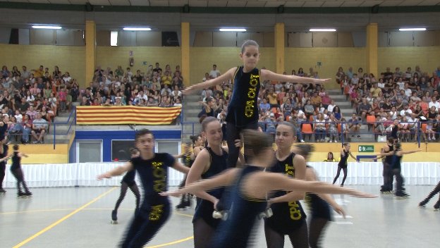 El Club Patinatge Artístic Olot va celebrar dissabte el Festival de Festes del Tura