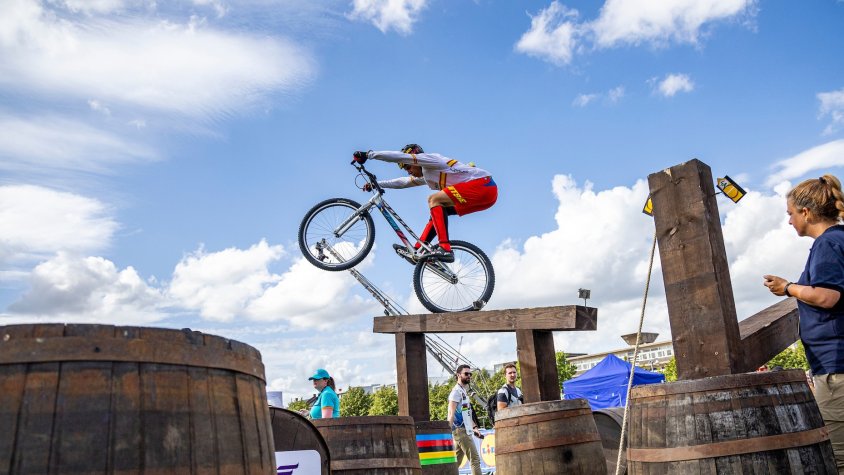 El garrotxí Martí Vayreda torna amb més força que mai a l’Europeu de França de bici trial