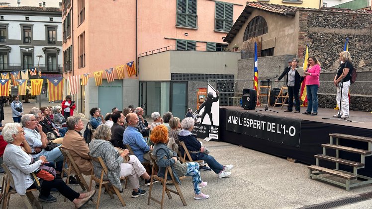 "La classe política no respon i molta gent pensa que el que fa falta és que la societat civil torni a empènyer els polítics"