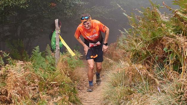 La Vertikalm enfila cinc quilòmetres fins al Puigsacalm aquest diumenge