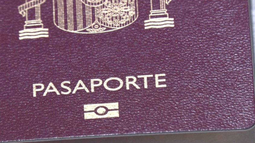 Els garrotxins ja podran renovar el DNI i el passaport a Olot a finals d’aquest any