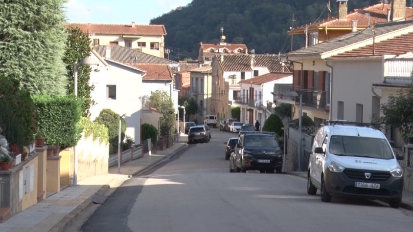 Castellfollit substituirà la principal canonada d’aigua del poble