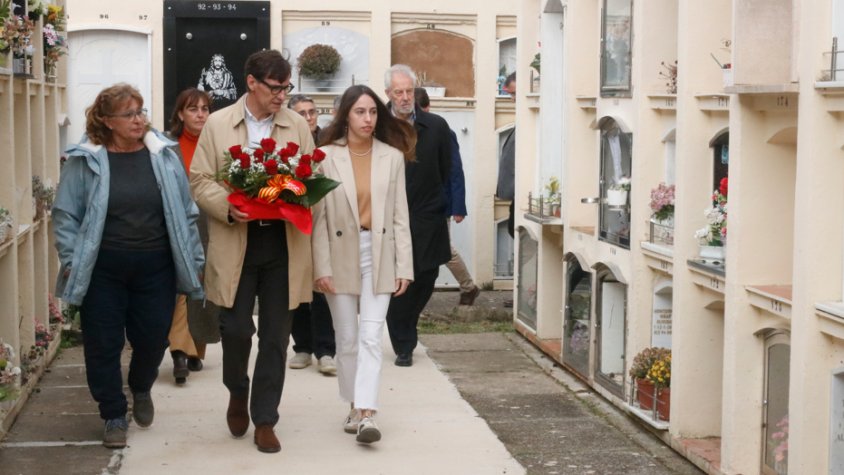 Salvador Illa apel·la al "compromís" d'Ernest Lluch assegurant que el Govern no amagarà "el cap sota l'ala" i assumirà "el lideratge" a l'hora d'afrontar la crisi de l'habitatge